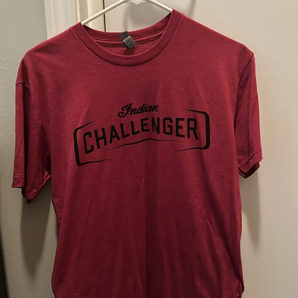 Men’s T-shirt size small Indian challenger red new never been worn no tags